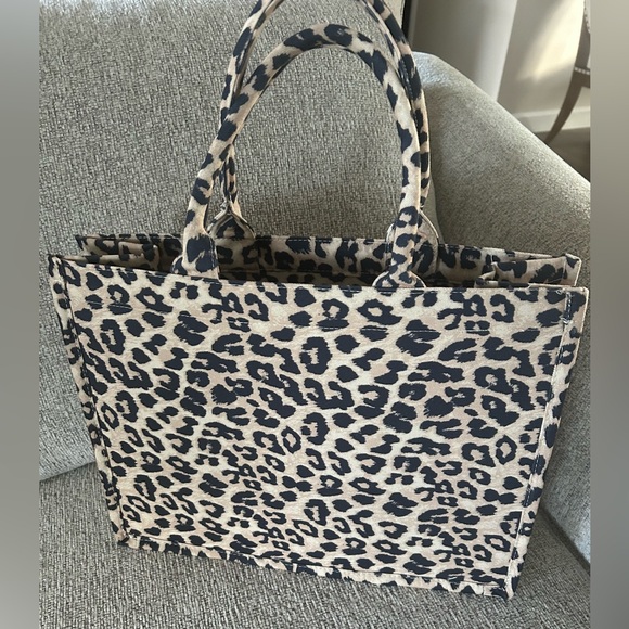 NEW Escape Mode Leopard Print Canvas Tote Bag - Picture 3 of 10